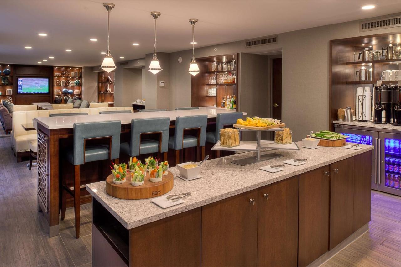 | St. Louis Union Station Hotel, Curio Collection by Hilton