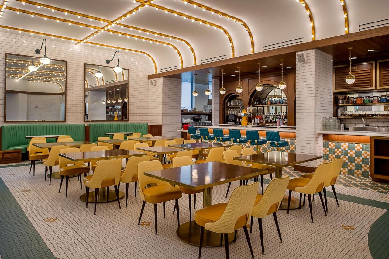 | St. Louis Union Station Hotel, Curio Collection by Hilton