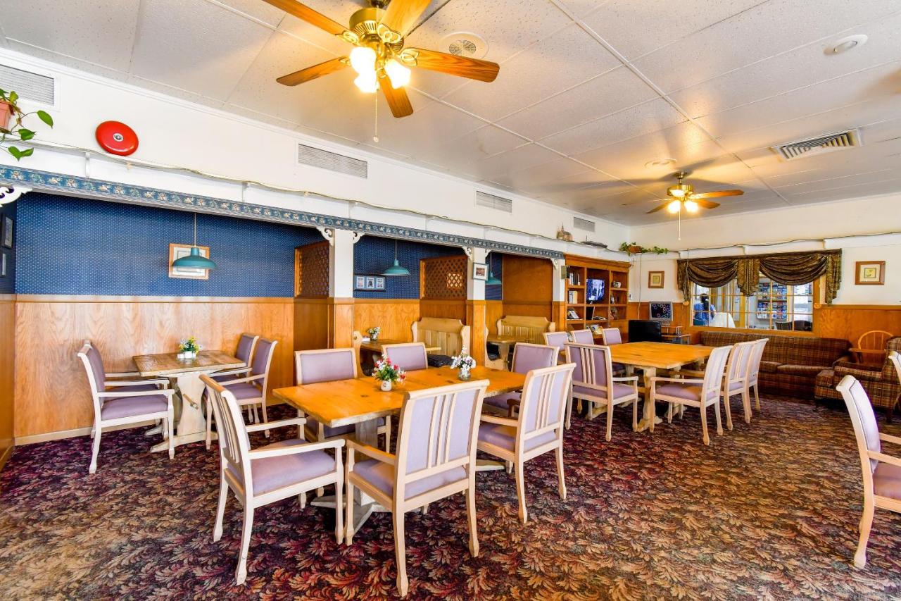 | OYO Hotel Tyler Lindale