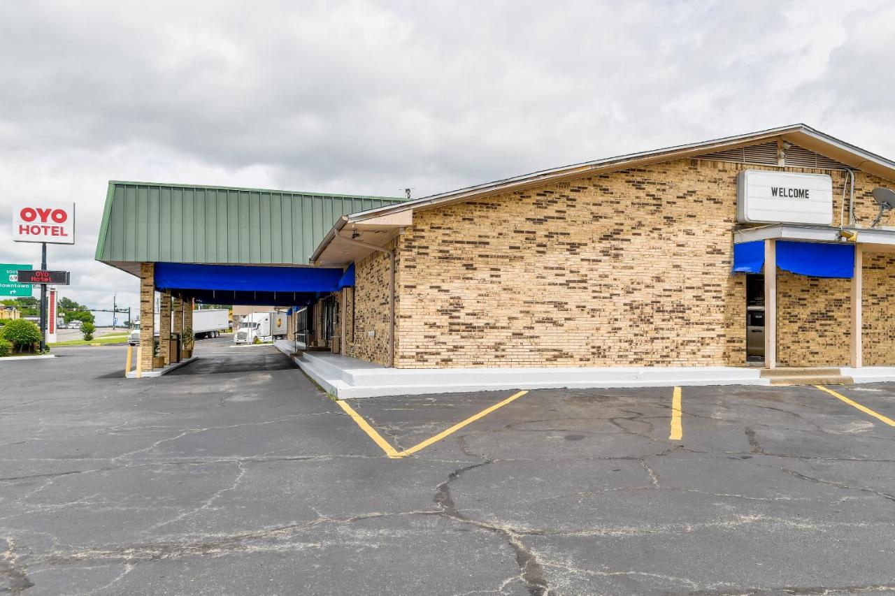 | OYO Hotel Tyler Lindale