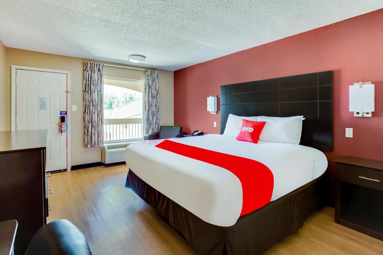 OYO Hotel Tyler Northwest Mineola Hwy