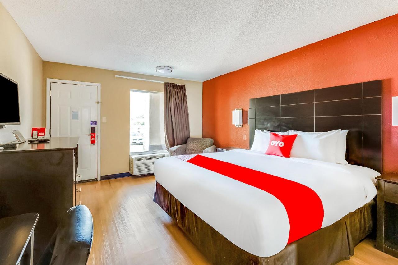 OYO Hotel Tyler Northwest Mineola Hwy