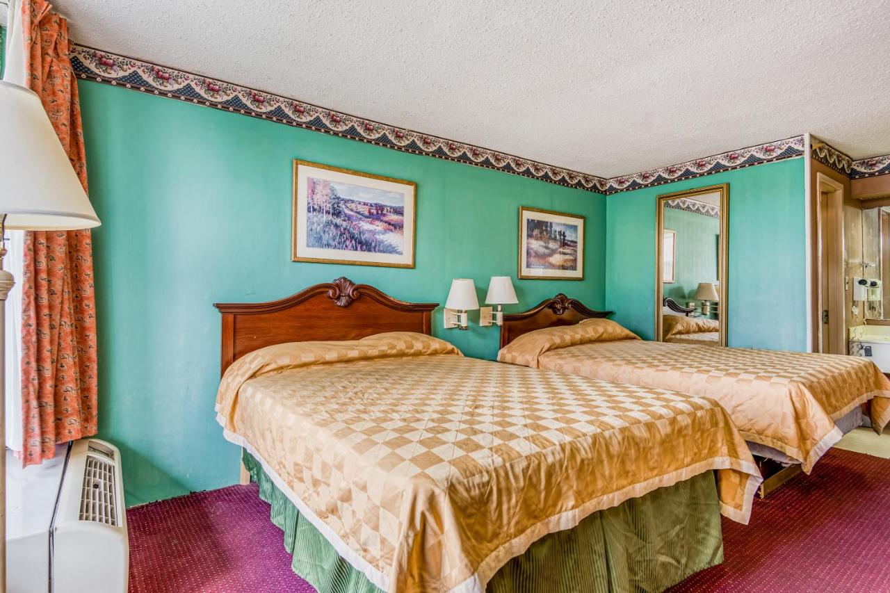 | OYO Hotel Jackson North I-55
