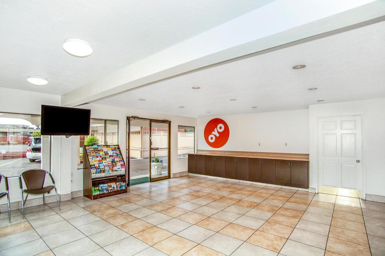 | OYO Hotel Centralia