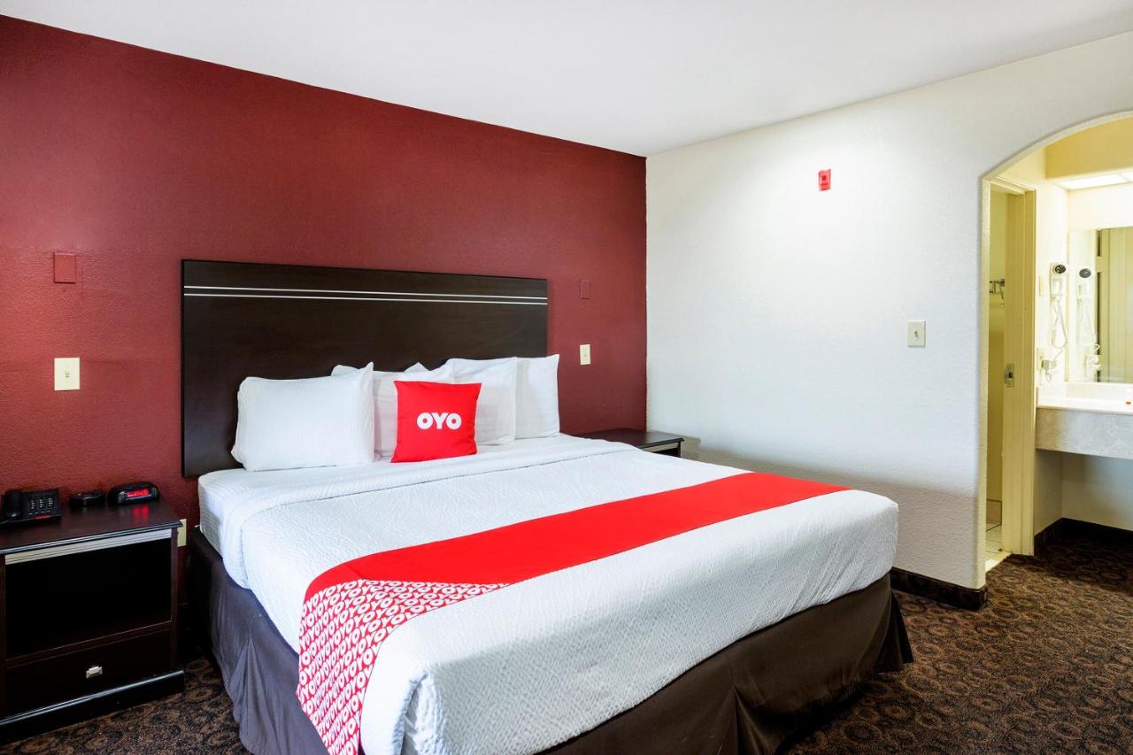 | OYO Hotel Port Allen LA