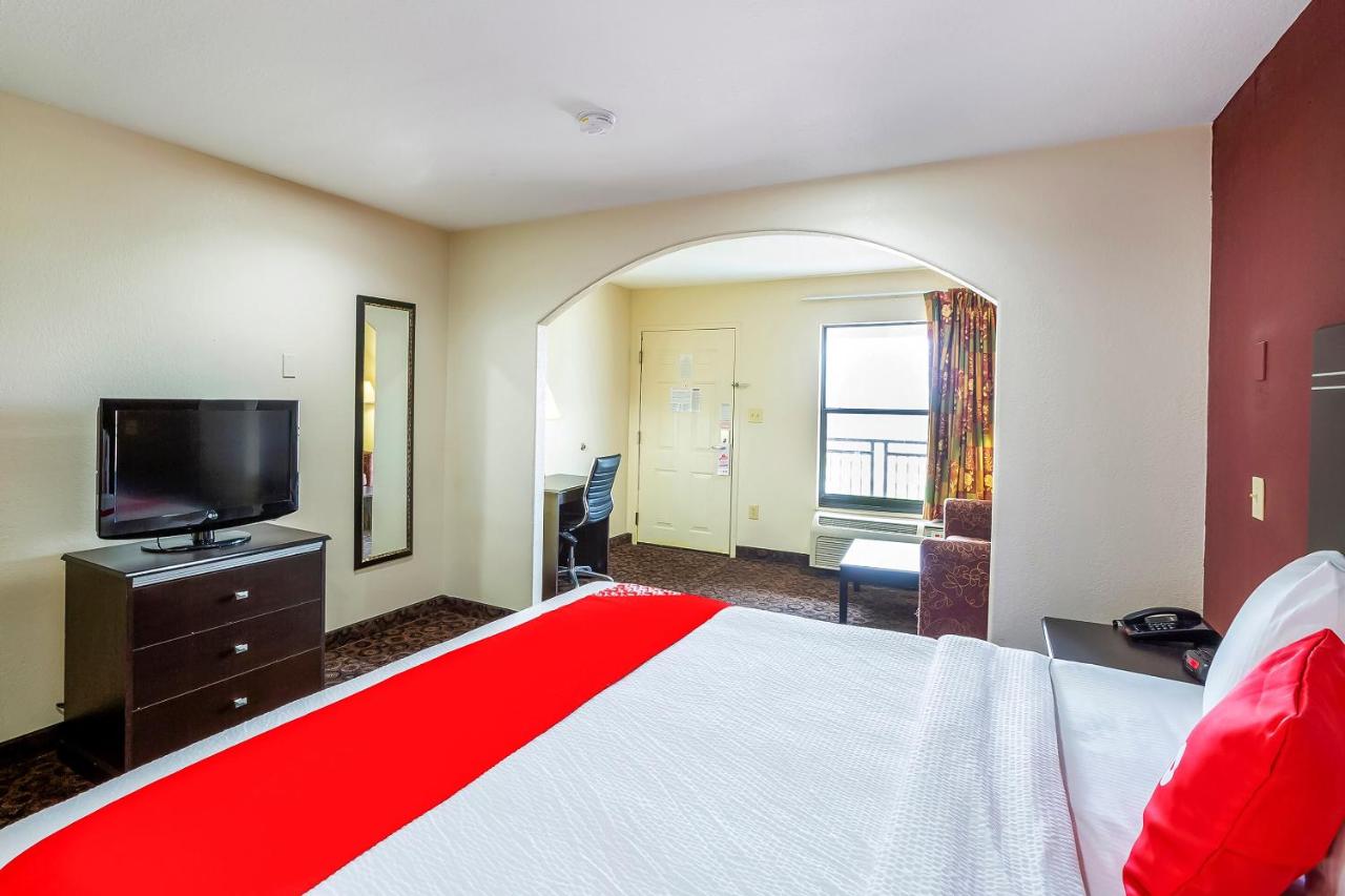 | OYO Hotel Port Allen LA