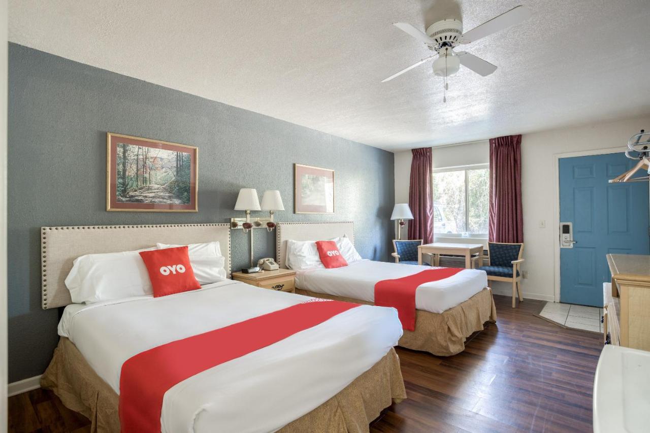 | OYO Hotel Heber Springs Lakeside