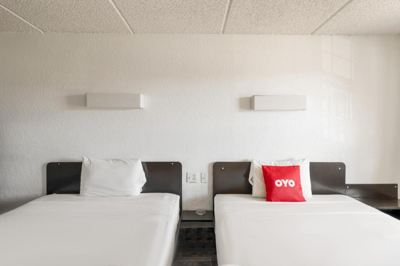 | OYO Hotel Houston Katy Freeway