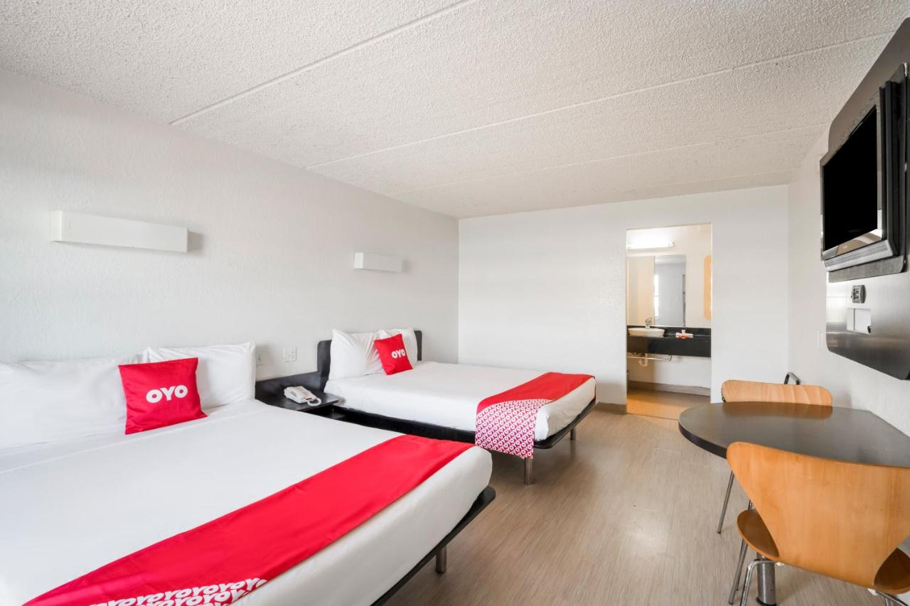 | OYO Hotel Houston Katy Freeway