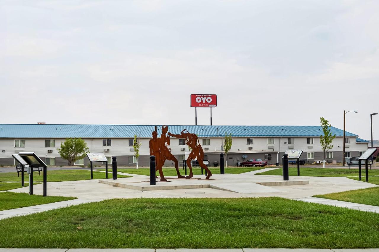 | OYO Hotel Shelby MT Hwy 2 & I-15
