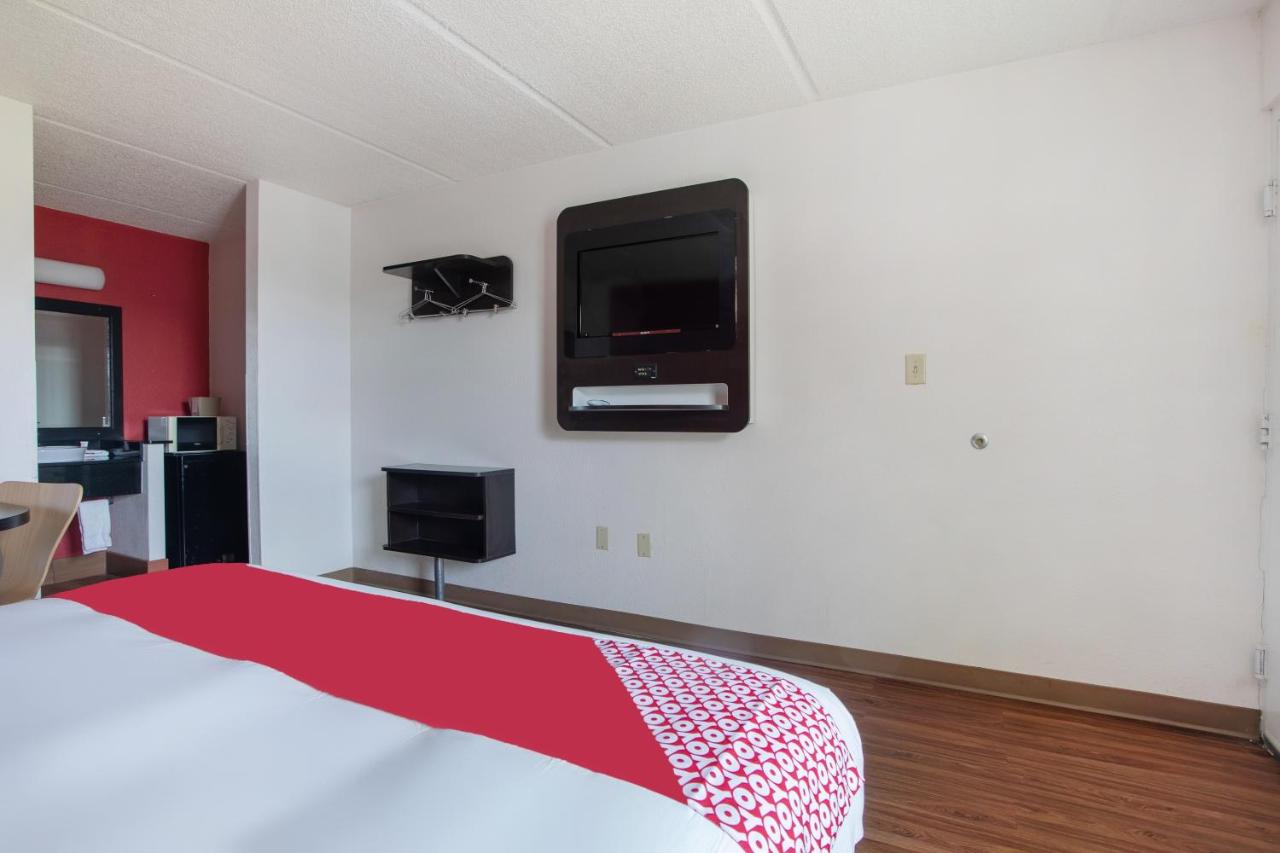 | OYO Hotel Lake Park/Valdosta I-75