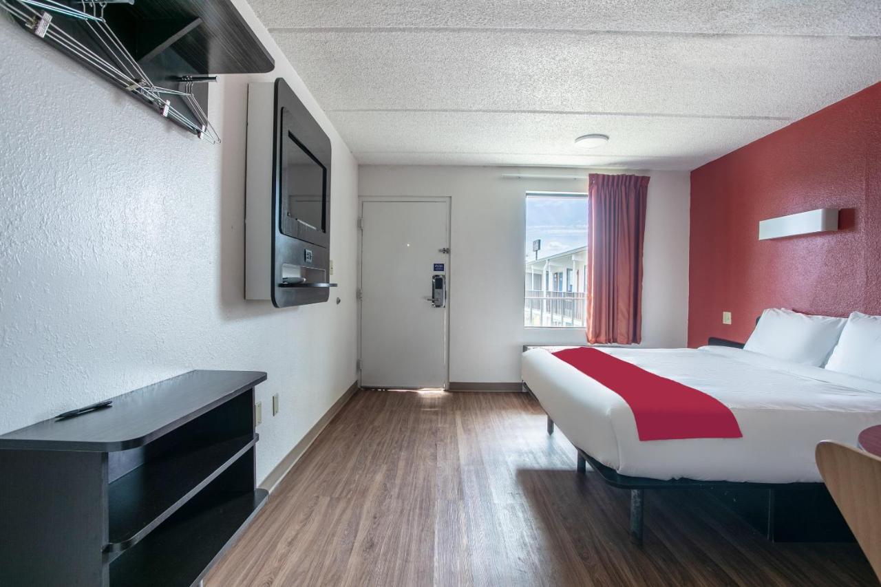 | OYO Hotel Lake Park/Valdosta I-75