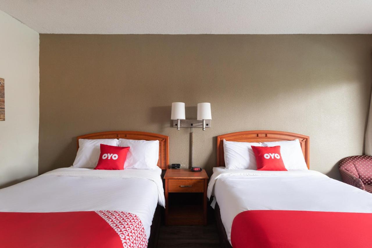| OYO Hotel Sumter SC Downtown