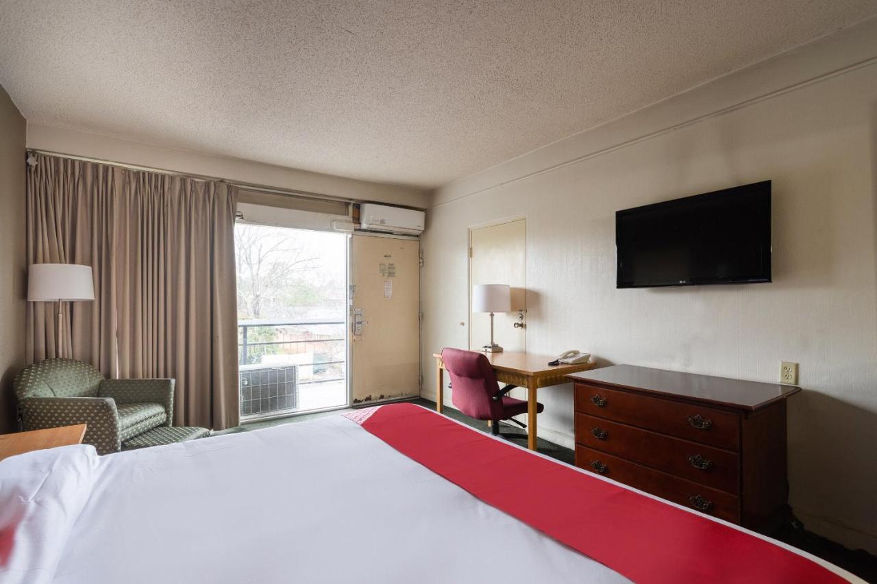 | OYO Hotel Sumter SC Downtown
