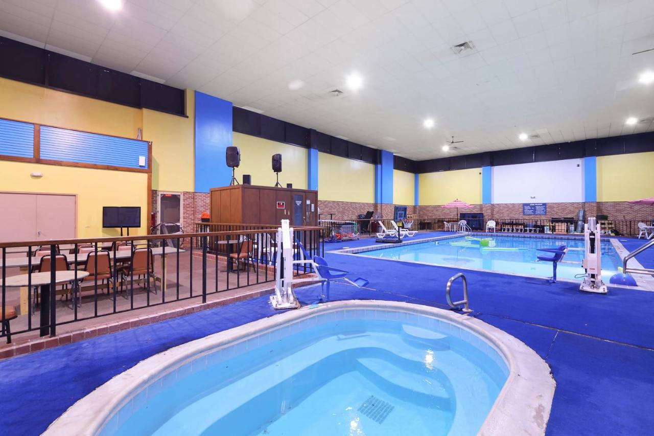 | OYO Hotel Goodland KS Hwy 24