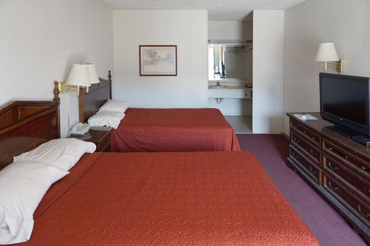 OYO Hotel Altus N Main St