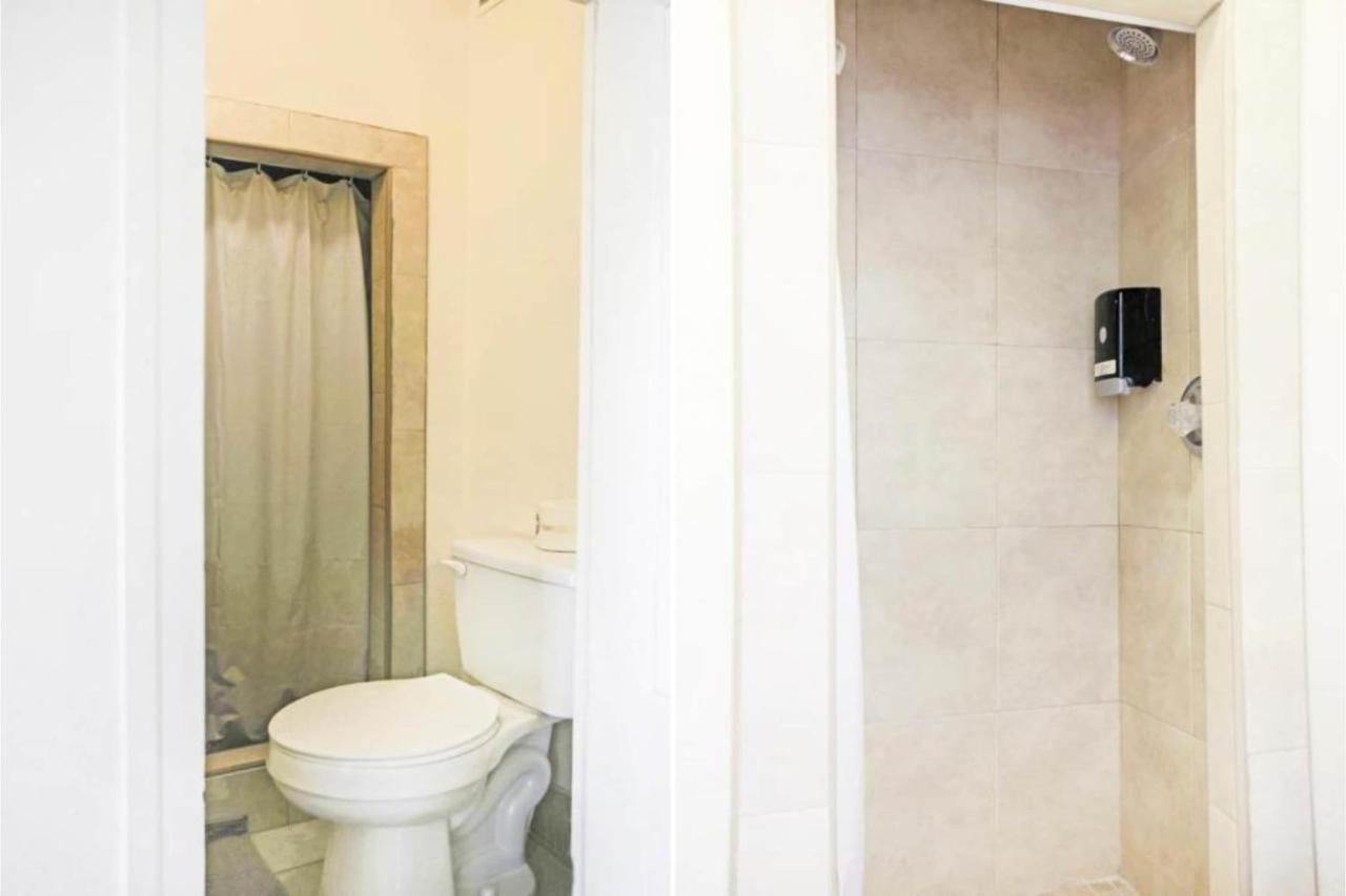| OYO Cameron Historic Hotel Brownsville I-69E