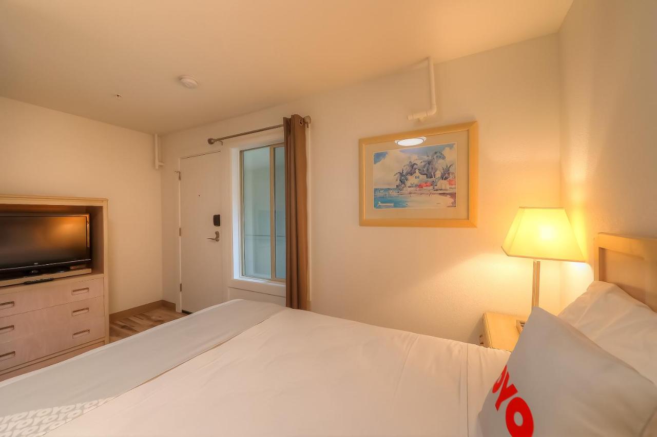 Double Room at Newport Inn By OYO - Hwy 101