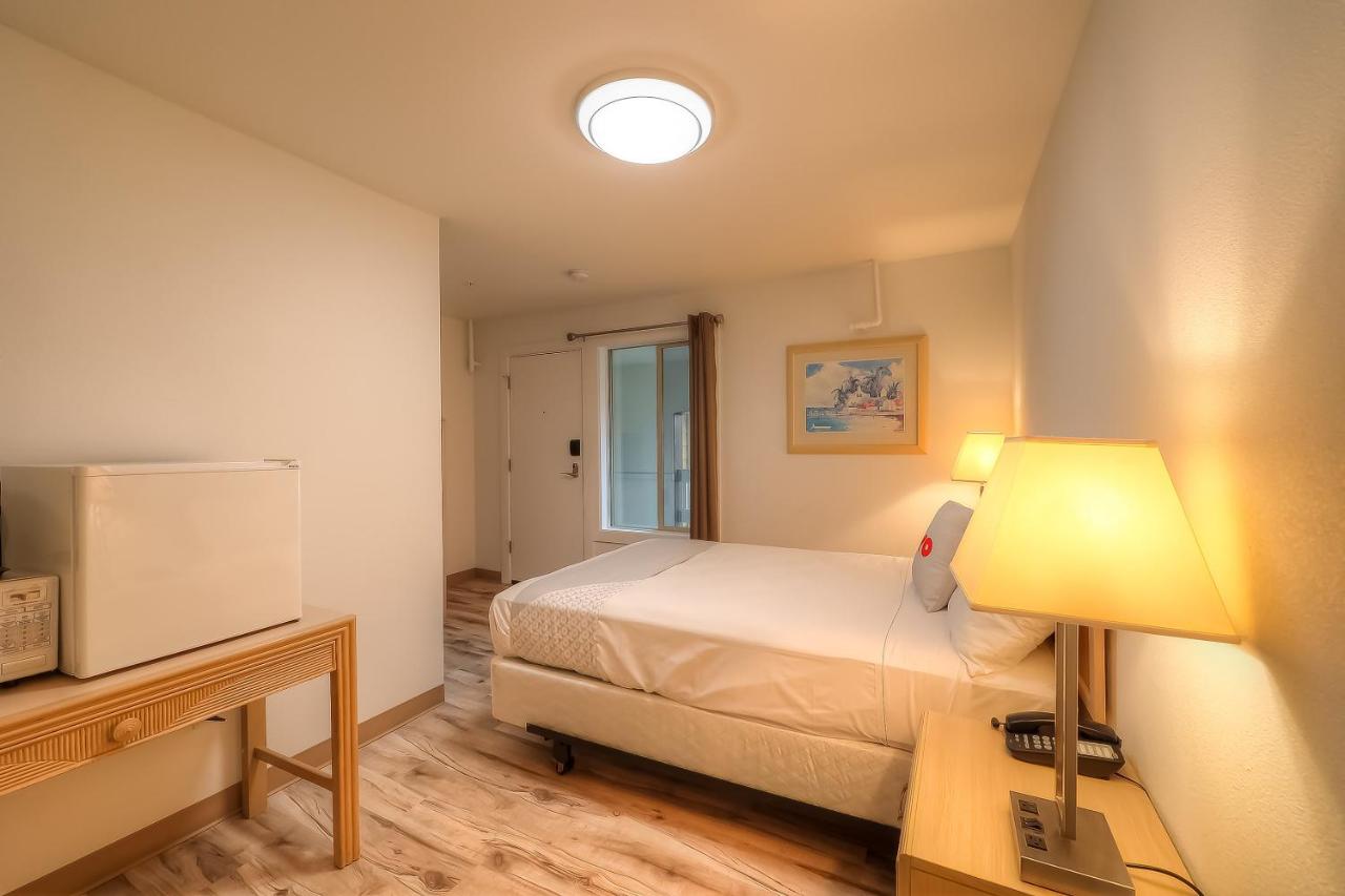 Double Room at Newport Inn By OYO - Hwy 101