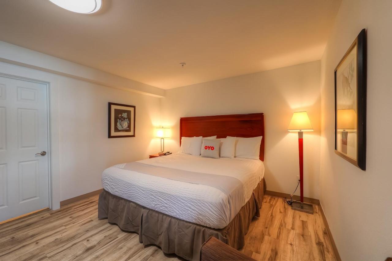 King Room at Newport Inn By OYO - Hwy 101