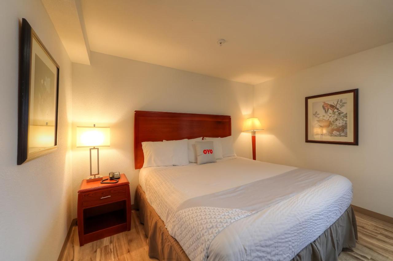 King Room at Newport Inn By OYO - Hwy 101