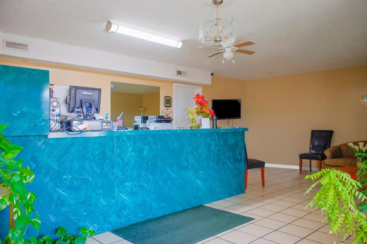 | OYO Hotel Duncan, OK - Hwy 81 Near Chisholm Casino
