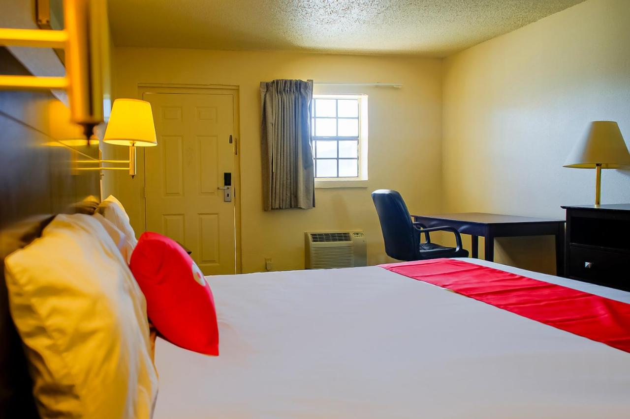 | OYO Hotel Duncan, OK - Hwy 81 Near Chisholm Casino