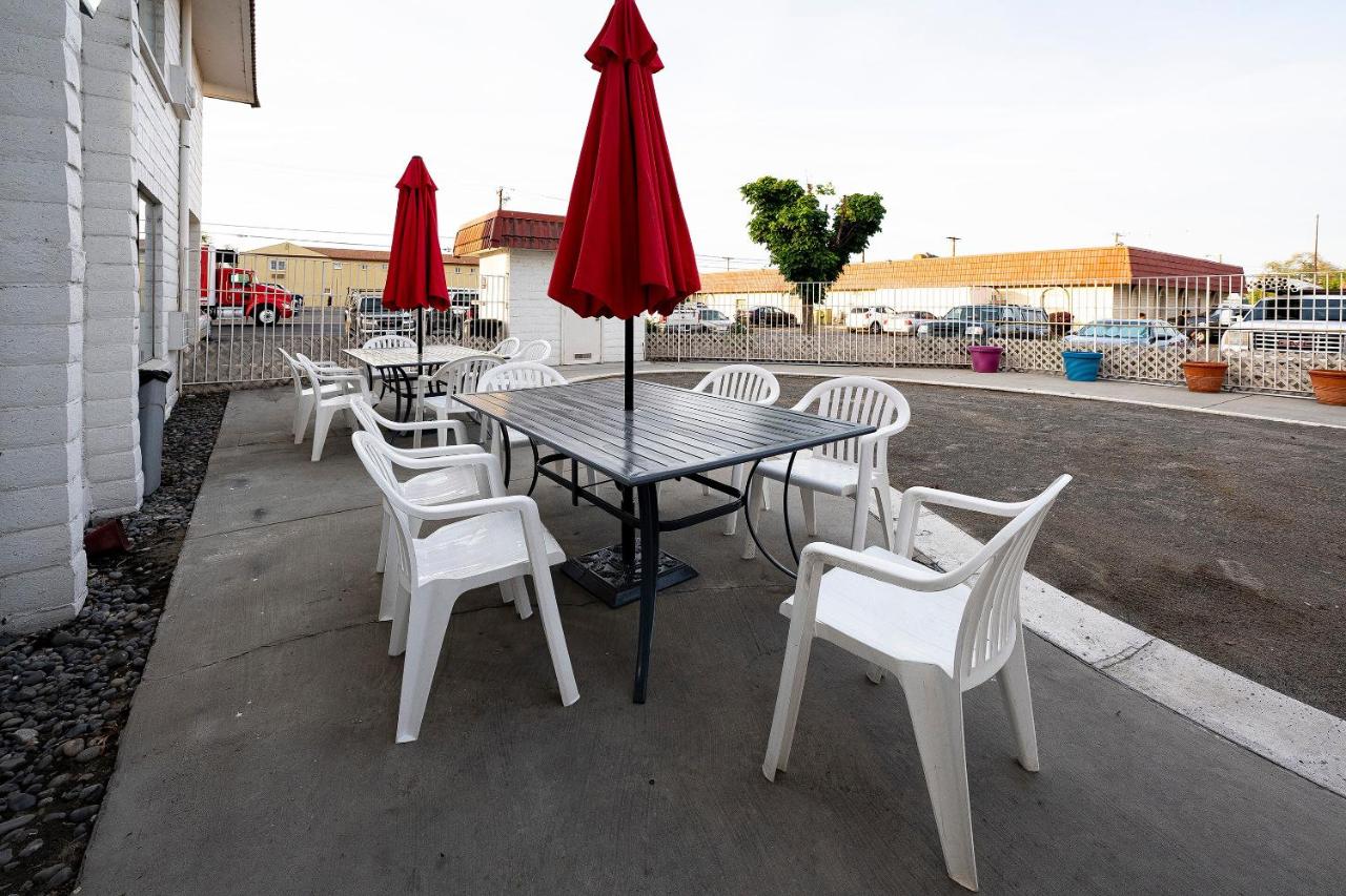  | OYO Hotel Hermiston OR, Downtown