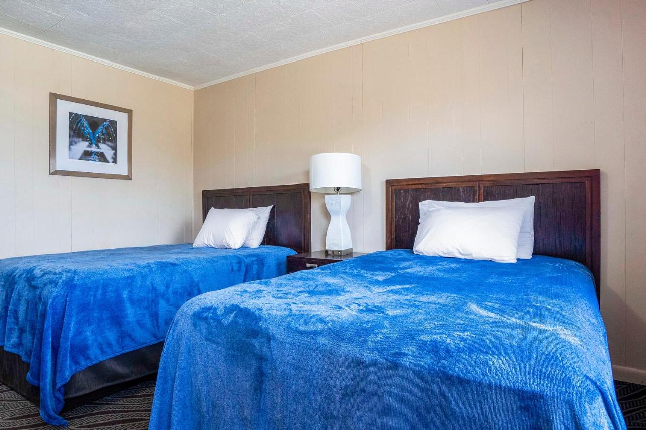 | OYO Hotel Opp AL, Floral Hwy
