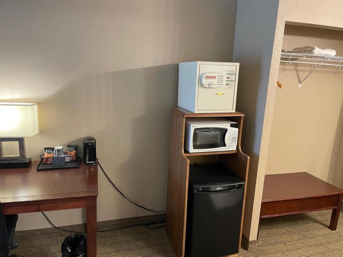 Double Room with Two Double Beds at Eastland Suites Extended Stay Hotel & Conference Center