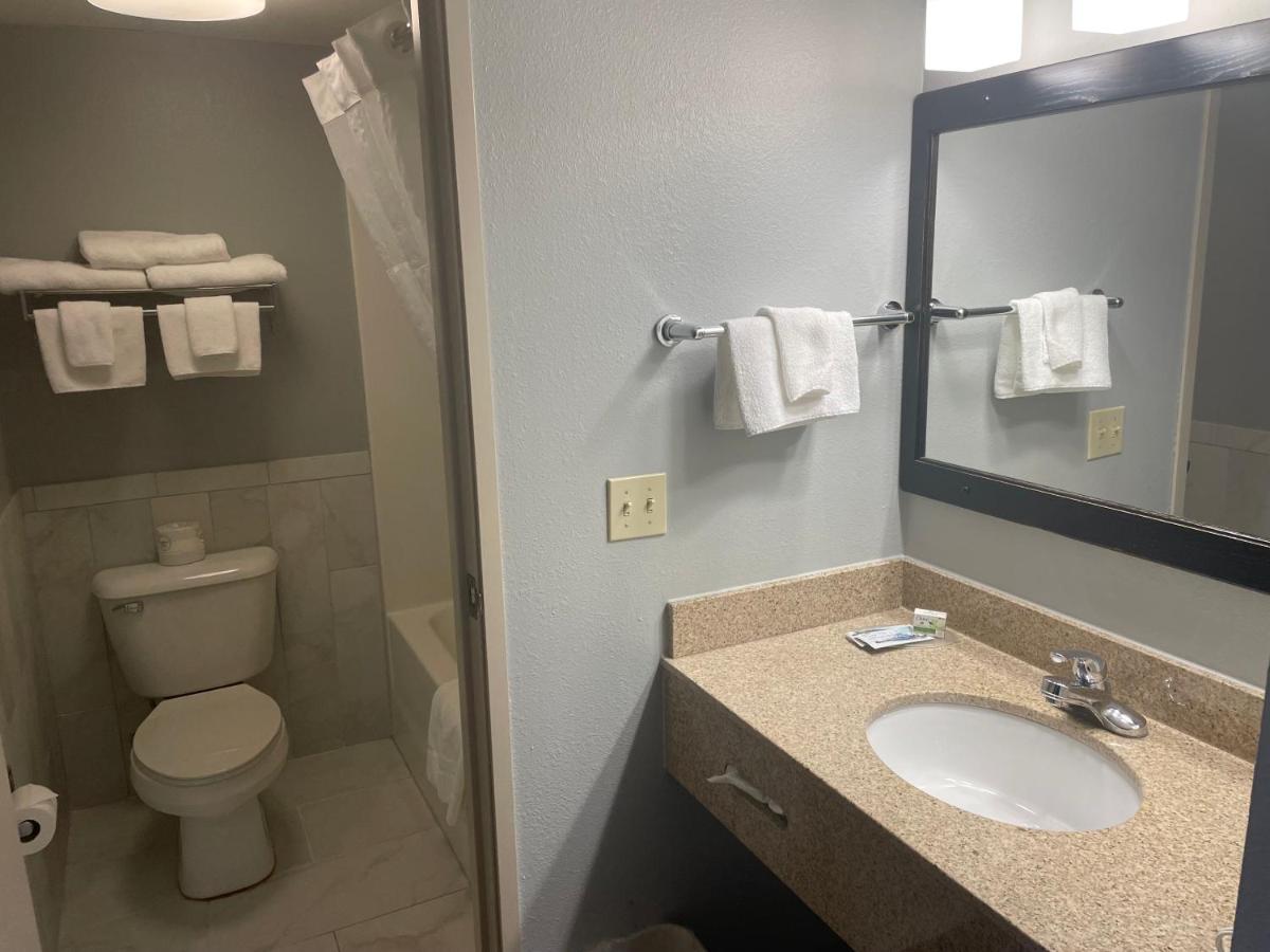 King Room - Non-Smoking at AmericInn by Wyndham Hartford WI