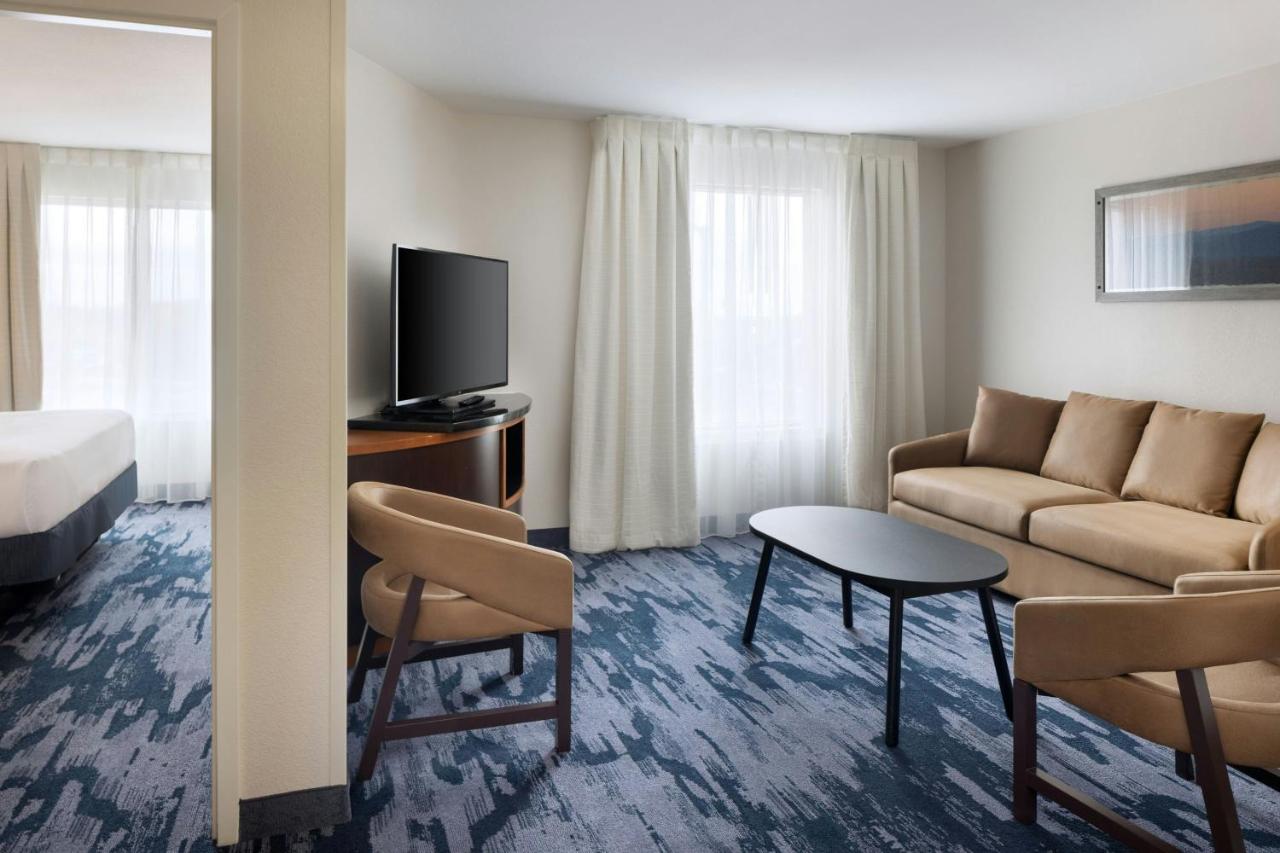 | Fairfield Inn & Suites by Marriott Turlock