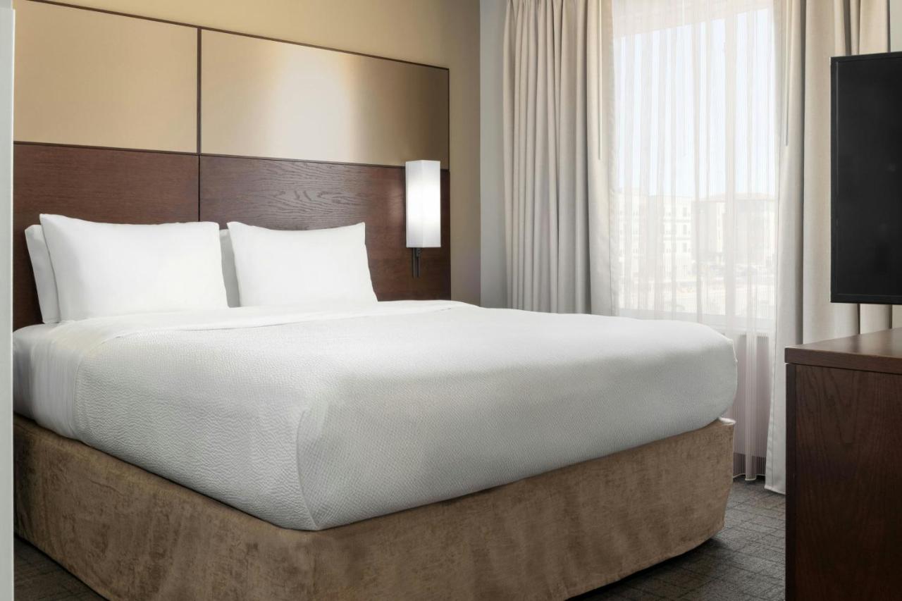King Studio with Sofa Bed at Residence Inn by Marriott Denver Central Park