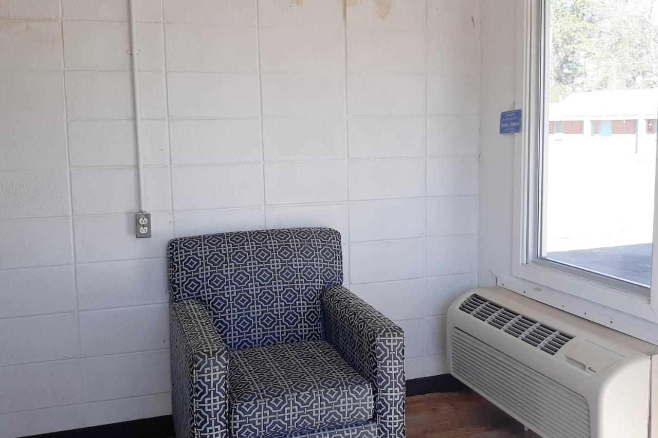 | OYO Hotel Durant MS Bowling Green Rd