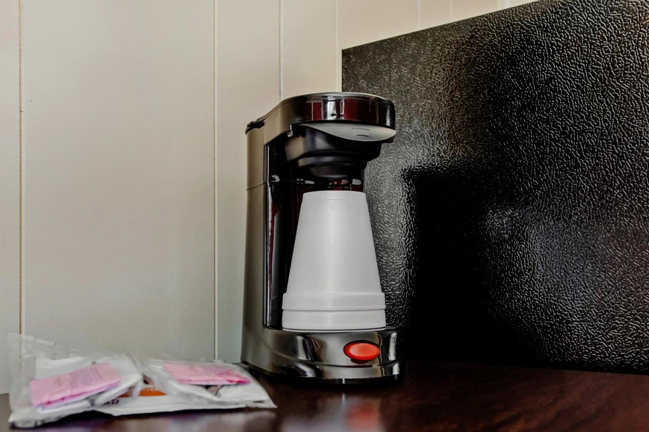 | OYO Hotel Ridgeland East