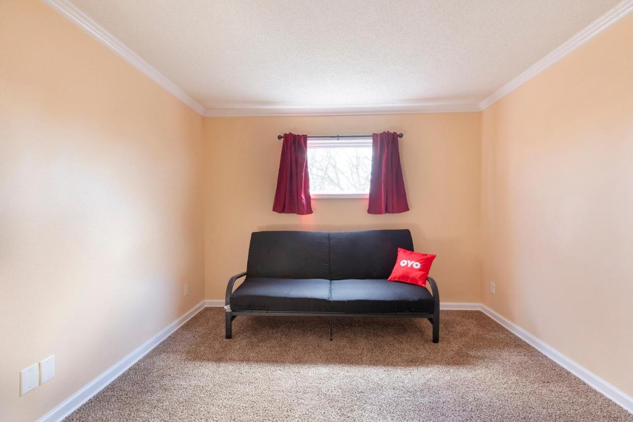 | OYO Hotel Cave City KY