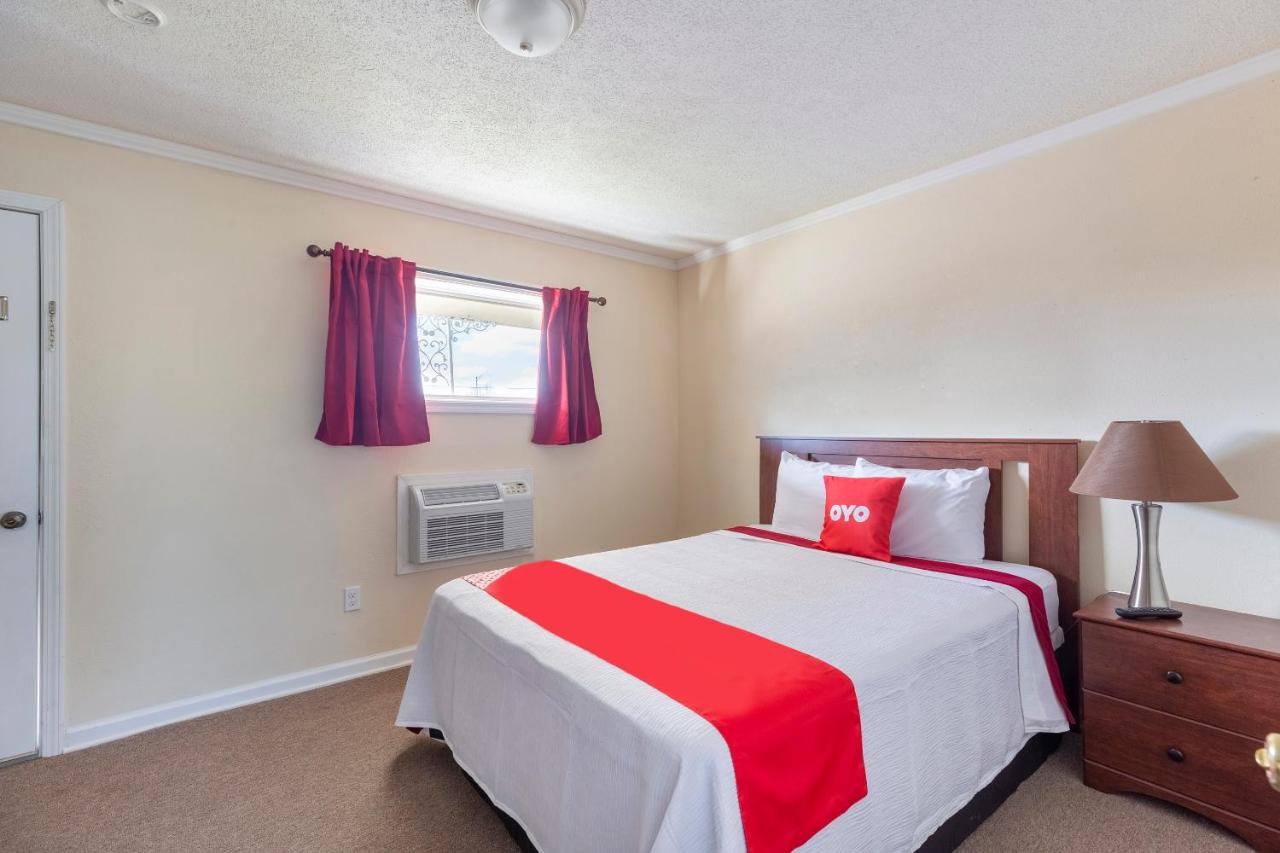 | OYO Hotel Cave City KY