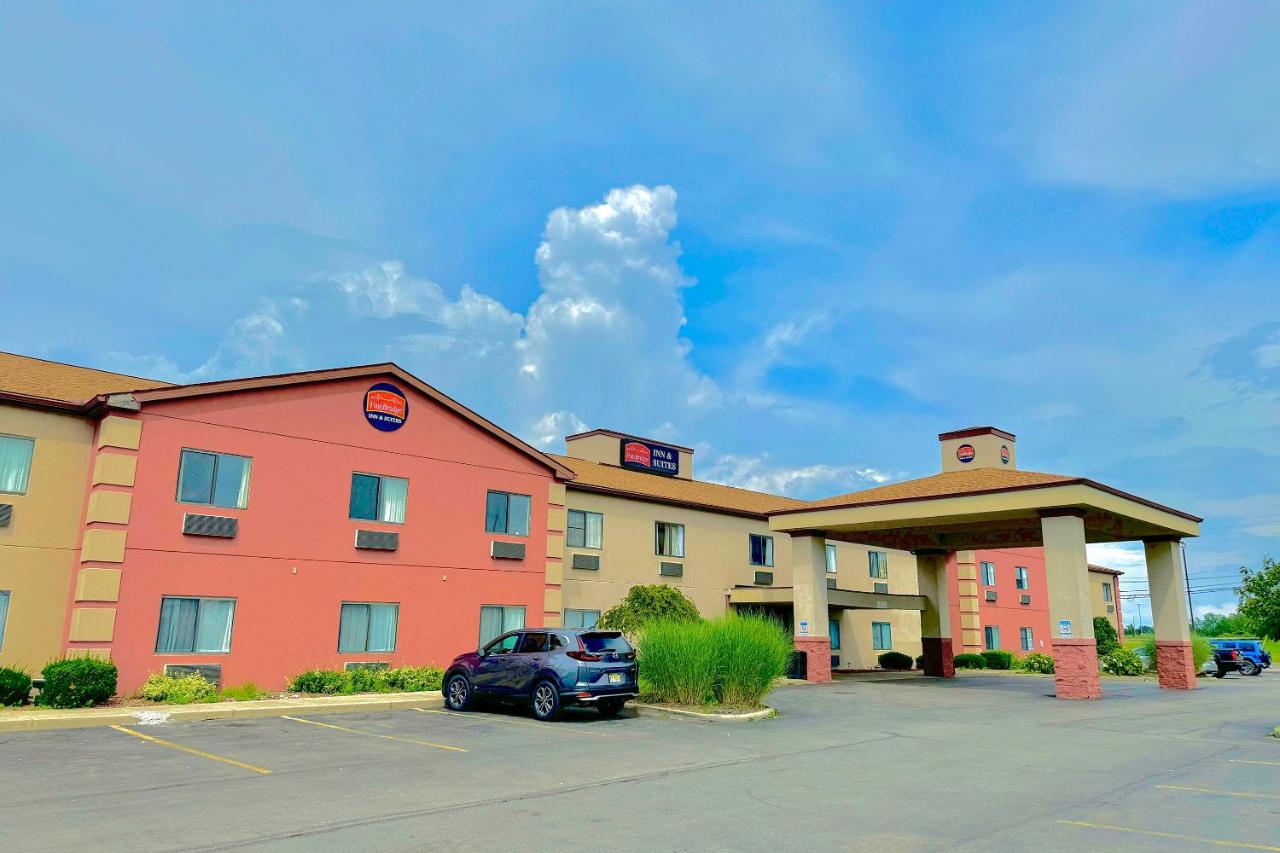  | FairBridge Inn & Suites Batavia - Darien Amusement Park