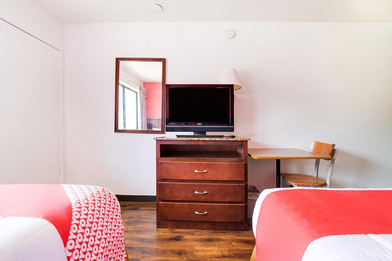 | OYO Hotel South Bend - Campus