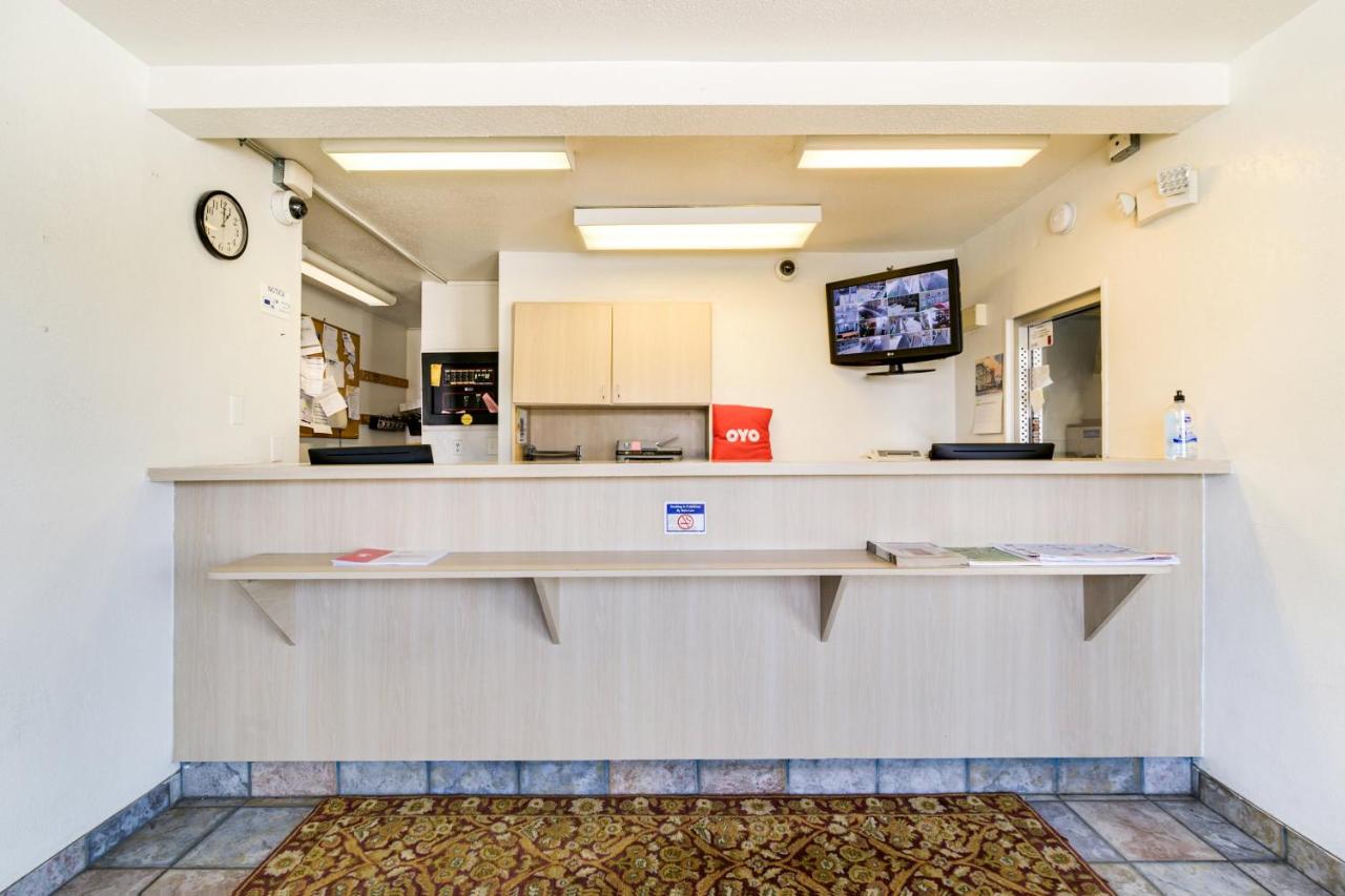 | OYO Hotel South Bend - Campus