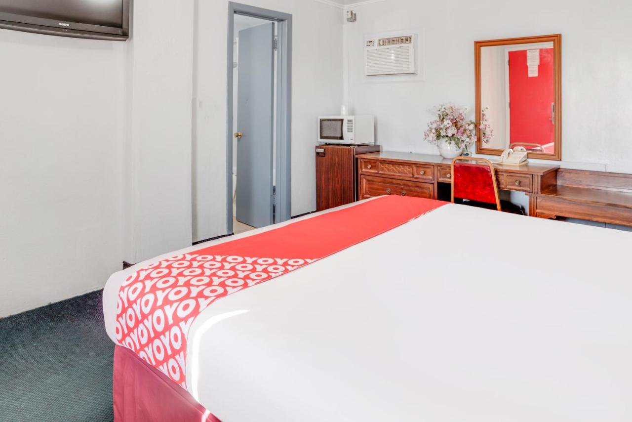 King Room at OYO Hotel Liberal, Kansas