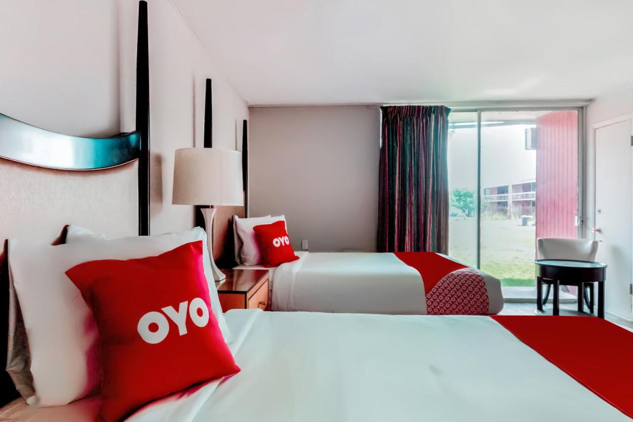  | OYO Hotel Alice TX Hwy 281 West