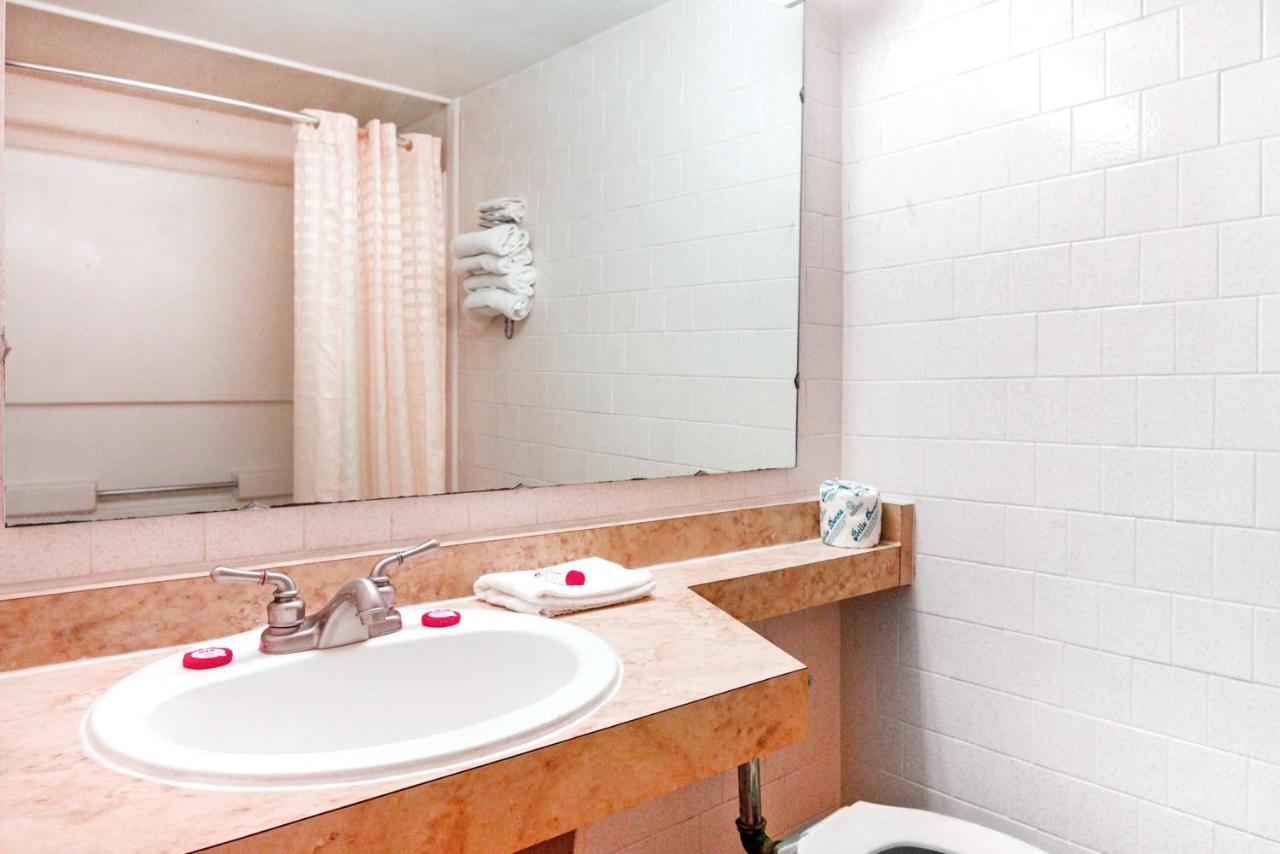  | OYO Hotel Alice TX Hwy 281 West