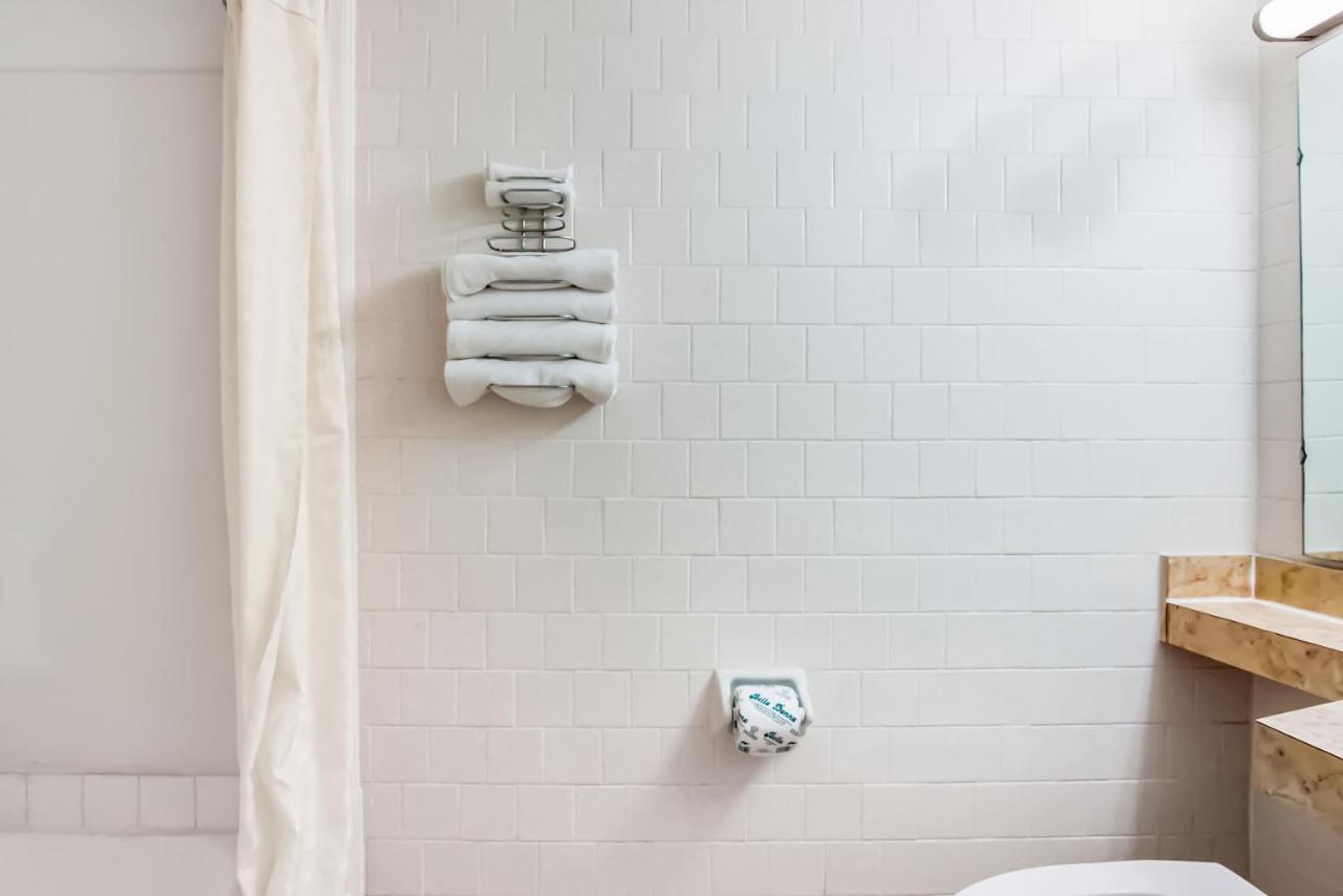  | OYO Hotel Alice TX Hwy 281 West
