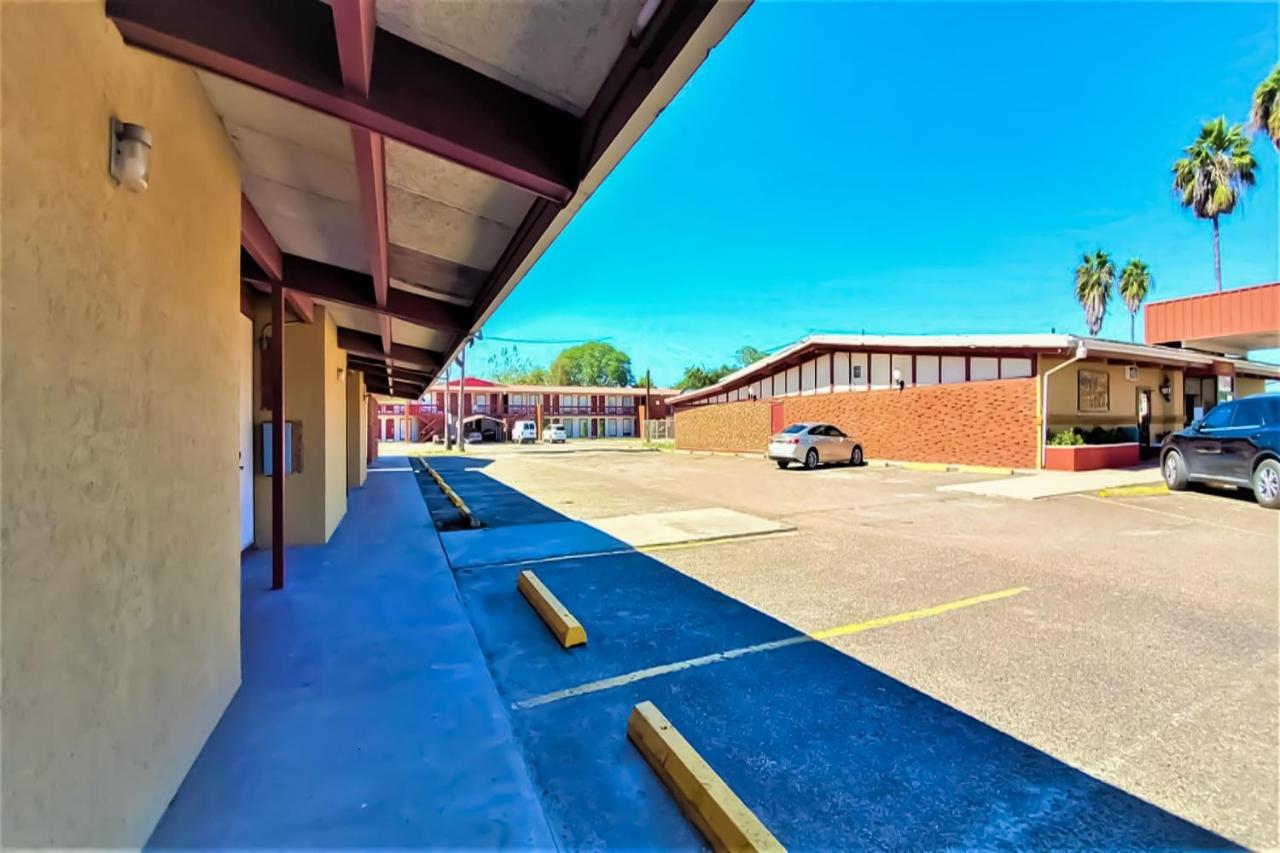  | OYO Hotel Alice TX Hwy 281 West