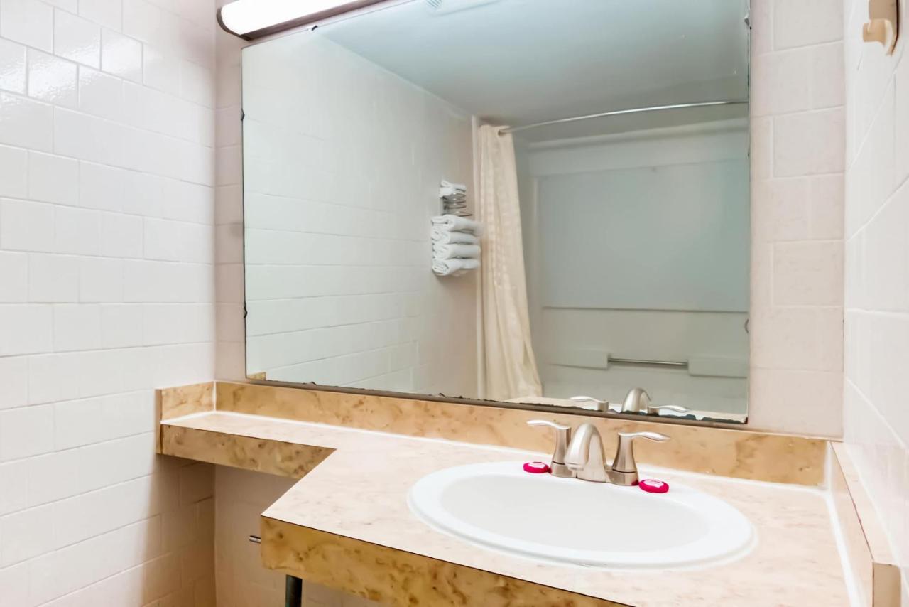  | OYO Hotel Alice TX Hwy 281 West