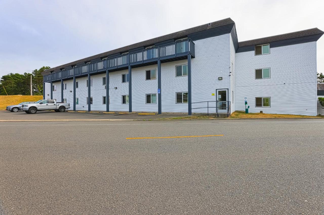 | Coastal Inn by OYO Lincoln City - Oregon Coast Hwy