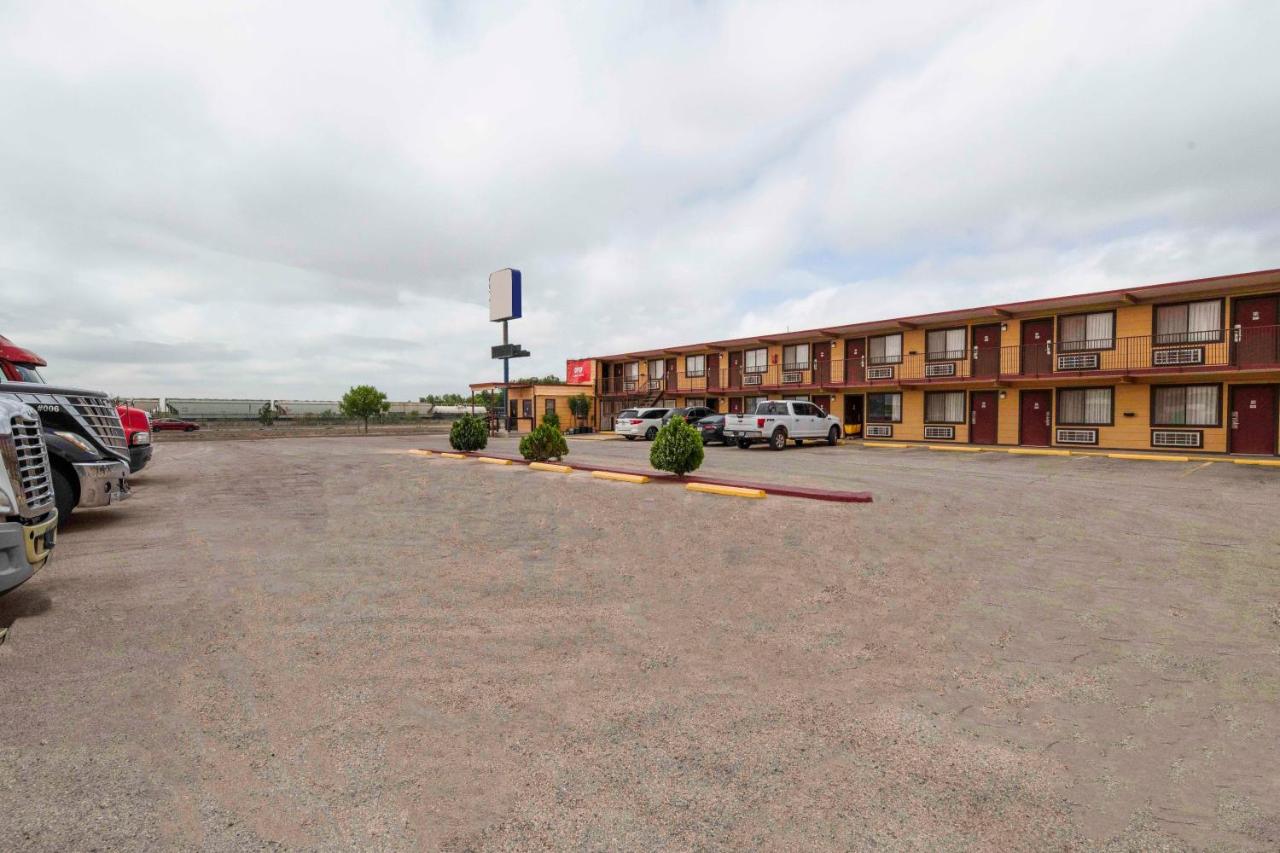  | Oyo Hotel Odessa TX, East Business 20