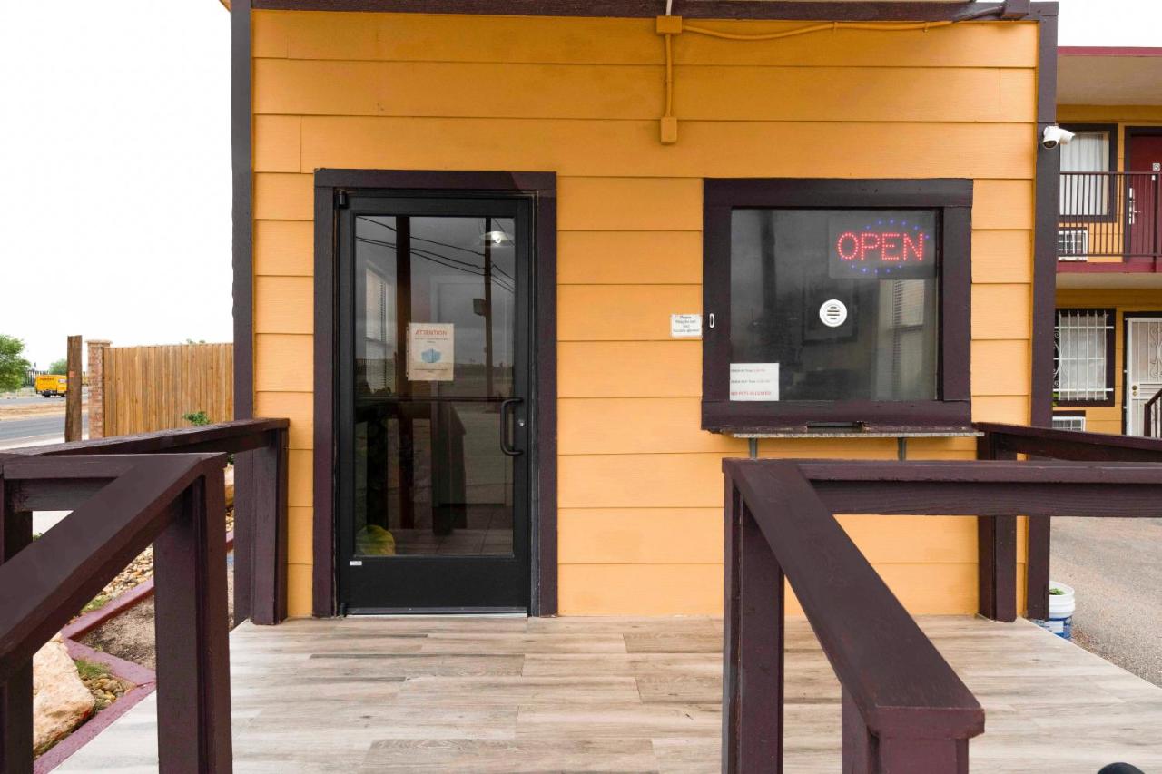  | Oyo Hotel Odessa TX, East Business 20