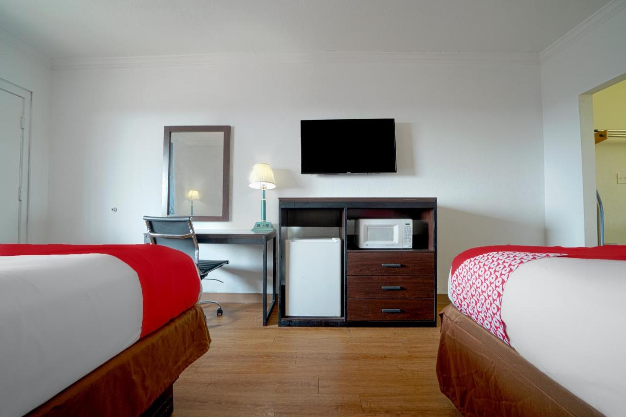 | OYO Hotel Kingsville - Hwy 77